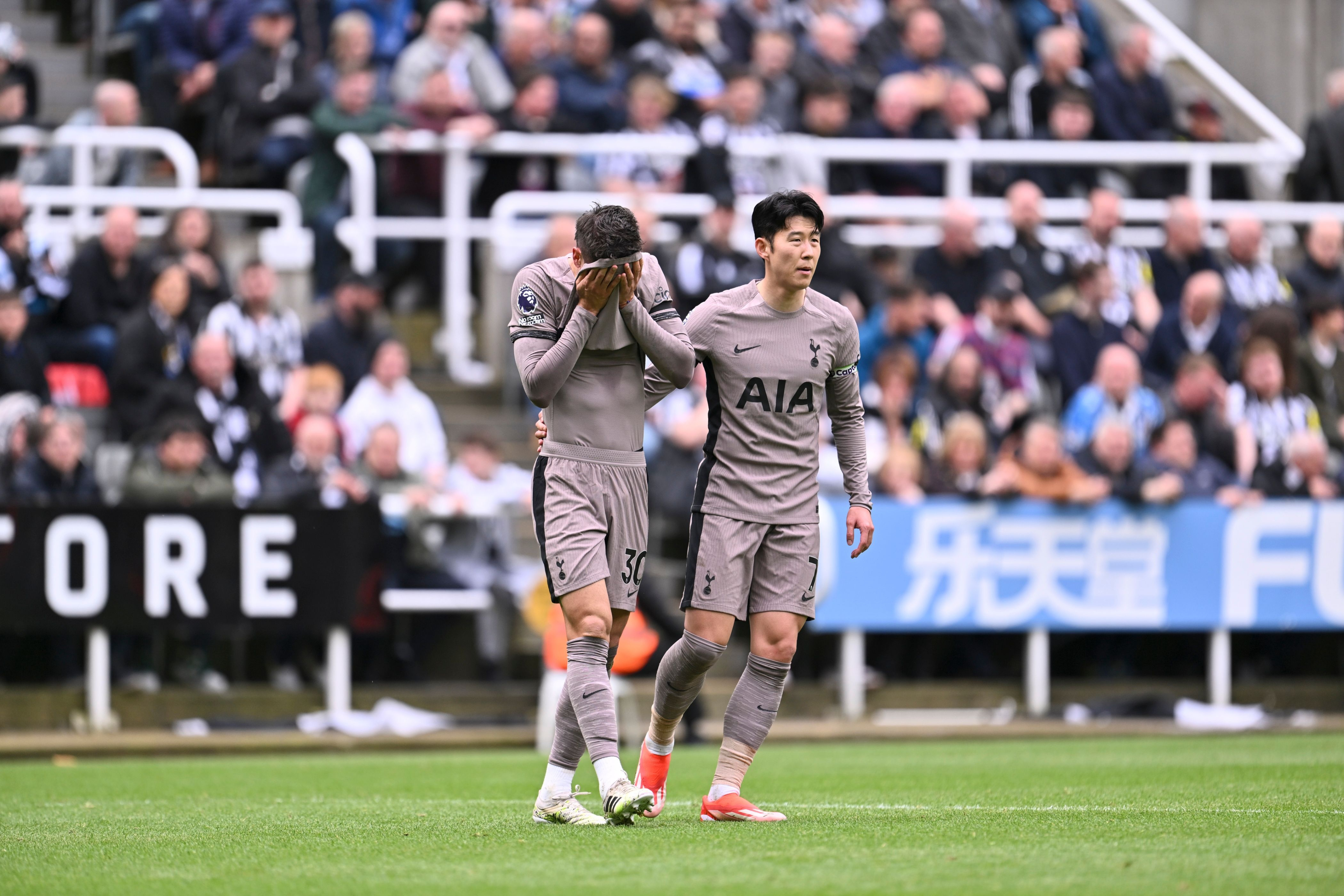 体育平台APP-波尔图战平曼联,孙兴慜乌龙送礼欧联杯