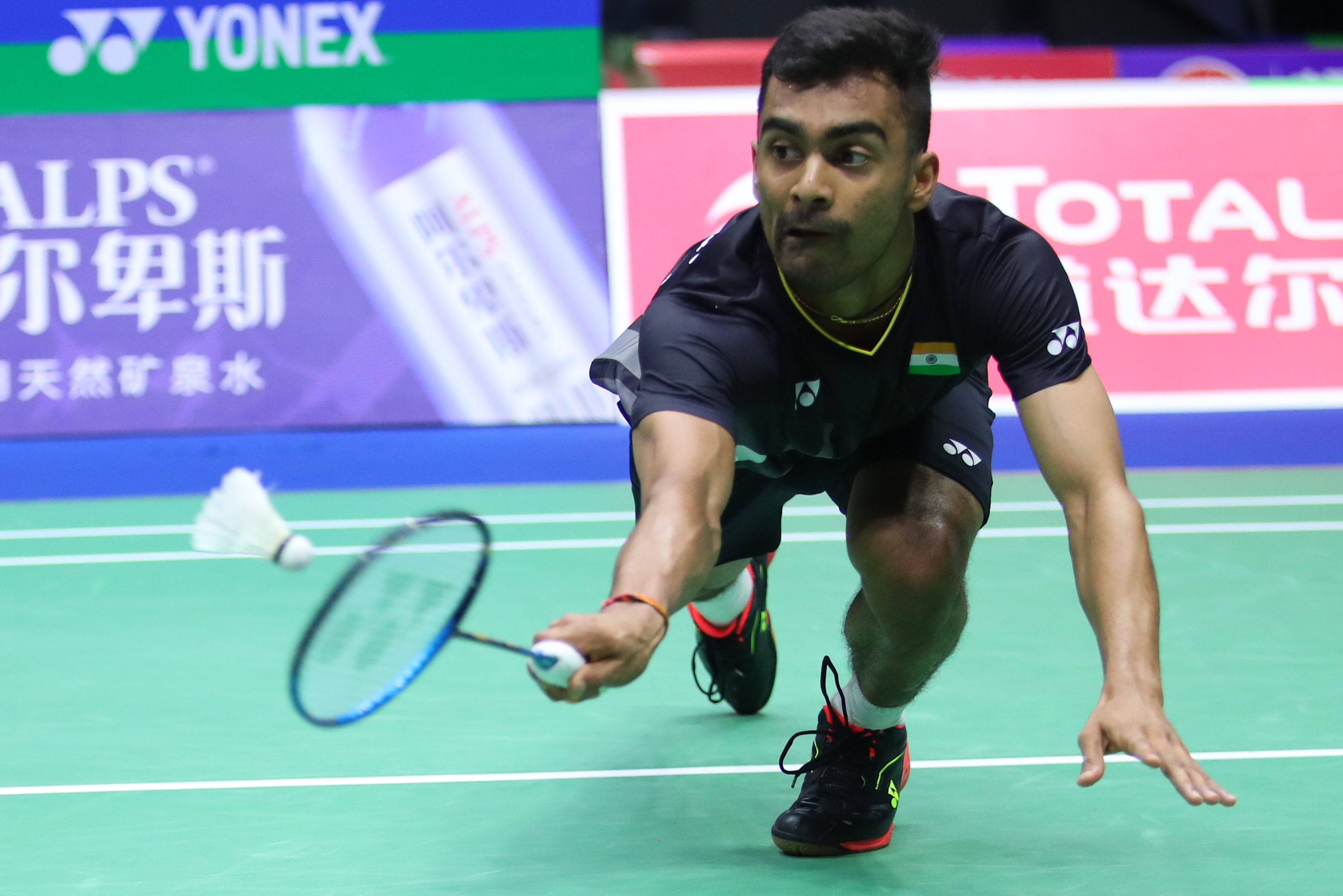 开云体育在线-日本羽毛球队鏖战印度羽毛球队，谌龙打破历史纪录的简单介绍